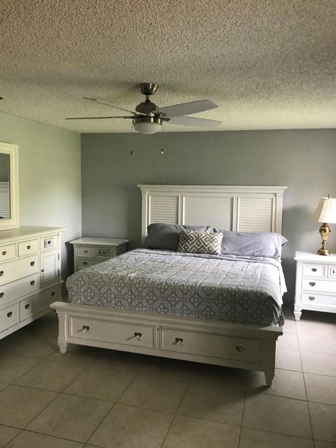 Villa 82-10Sw 135Av Miami Esterno foto